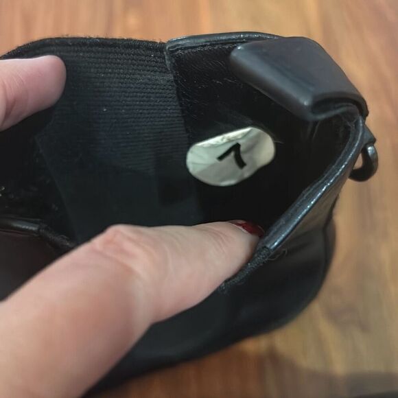 Cole Haan black leather booties size 7 - Picture 3 of 6